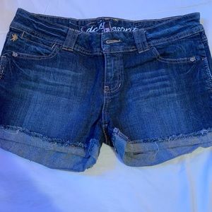 Jean shorts size 31!